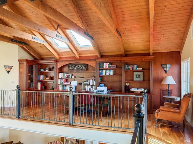 1000 Wolf Ridge Rd, Glen Ellen, CA 95442