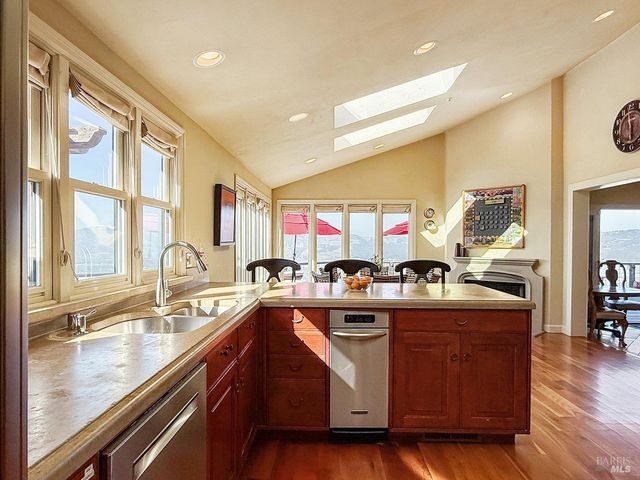 1000 Wolf Ridge Rd, Glen Ellen, CA 95442