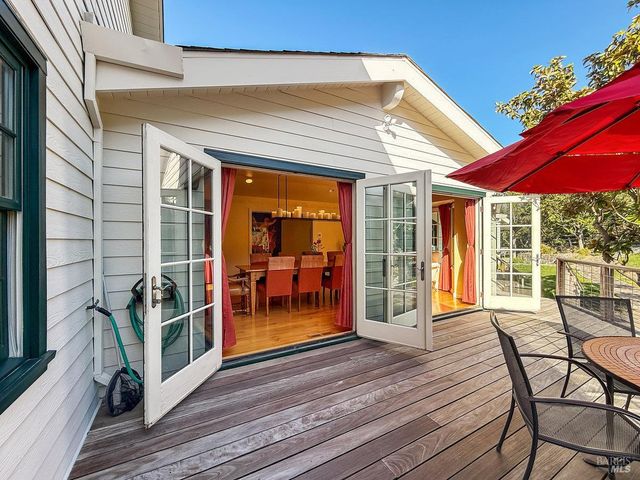 1000 Wolf Ridge Rd, Glen Ellen, CA 95442