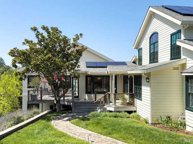 1000 Wolf Ridge Rd, Glen Ellen, CA 95442