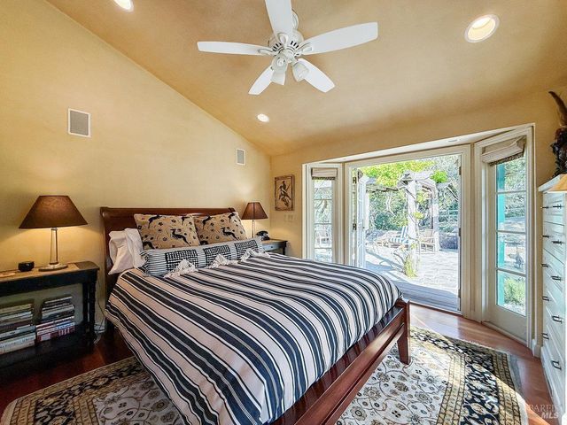 1000 Wolf Ridge Rd, Glen Ellen, CA 95442