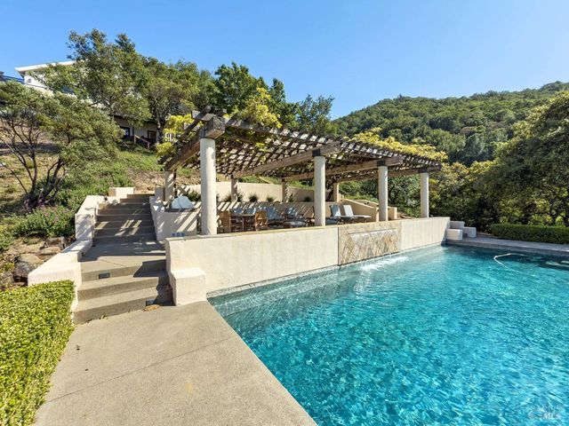 1000 Wolf Ridge Rd, Glen Ellen, CA 95442