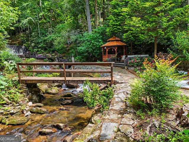 17 Water Wheel Lane, Rabun Gap, GA 30568