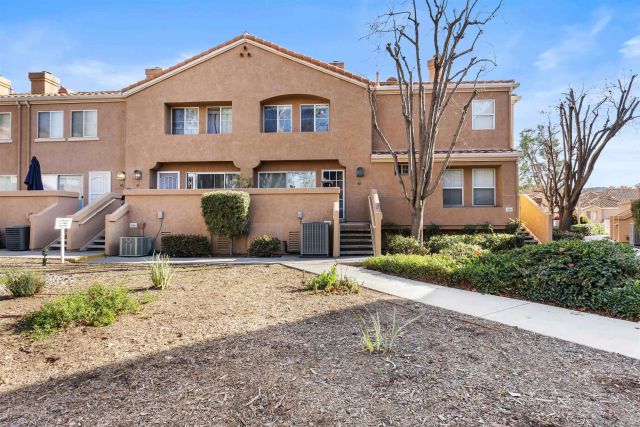13806 Pinkard Way Unit 40, El Cajon, CA 92021