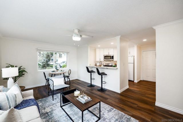 7597 Charmant Dr Unit 901, San Diego, CA 92122