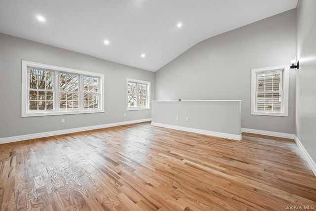 160-15 118th Road, Jamaica, NY 11434