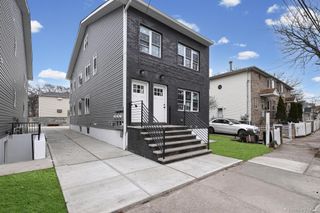 160-15 118th Road, Jamaica, NY 11434