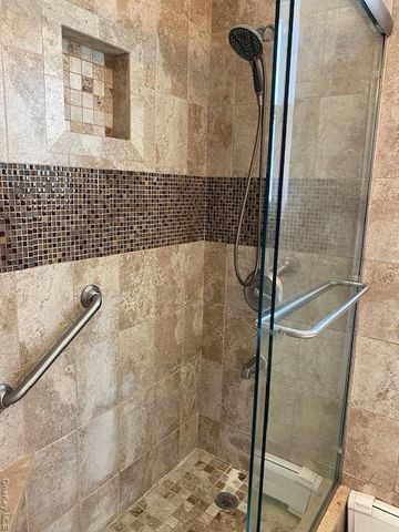 263-17 74th Avenue E-2, Glen Oaks, NY 11004