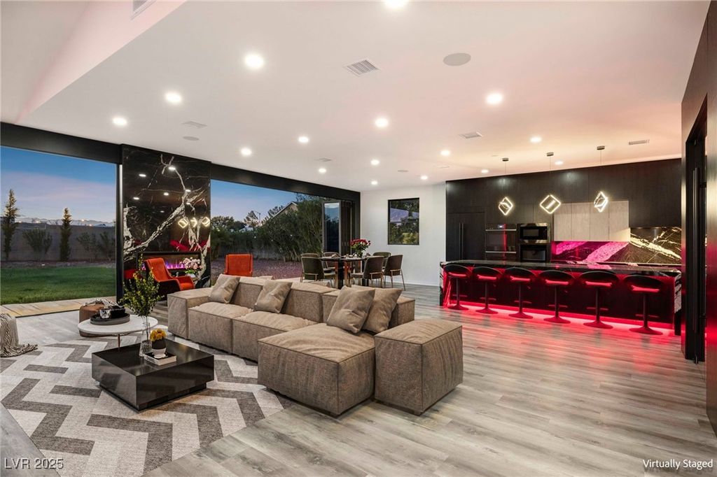 237 East Eldorado Lane, Las Vegas, NV 89123