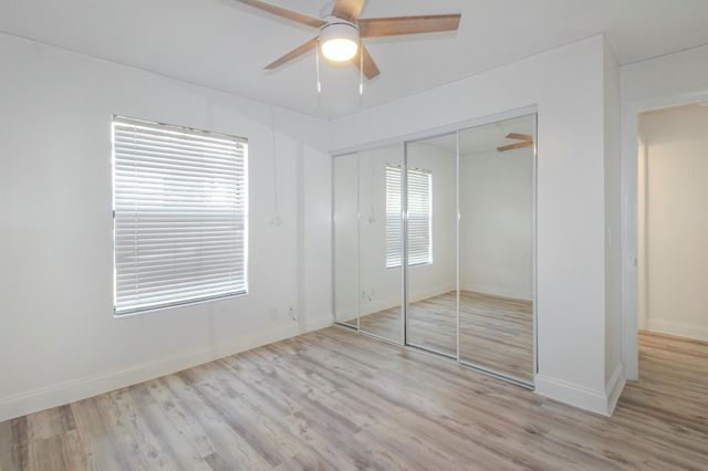 21 Crossing Circle Circle B, Boynton Beach, FL 33435