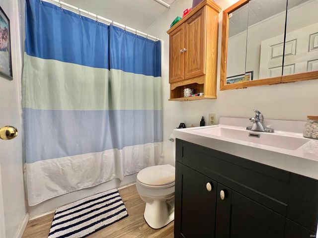 2801 S Rotherwood Avenue, Evansville, IN 47714