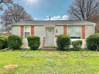 2801 S Rotherwood Avenue, Evansville, IN 47714