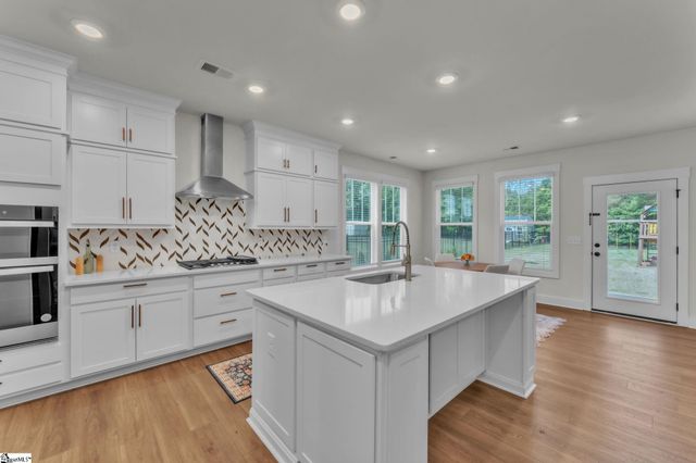 3467 Six Mile Highway, Central, SC 29630