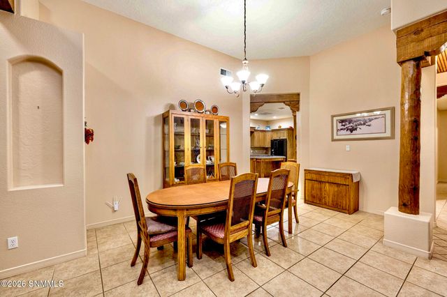 3548 Cave Creek Manor, Las Cruces, NM 88011