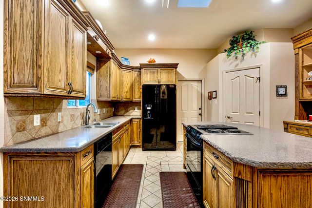3548 Cave Creek Manor, Las Cruces, NM 88011