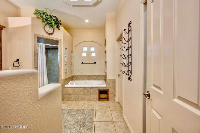 3548 Cave Creek Manor, Las Cruces, NM 88011