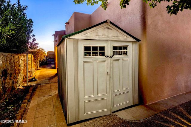 3548 Cave Creek Manor, Las Cruces, NM 88011