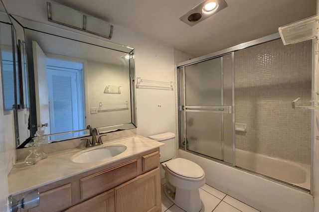 4266 Deste Court 101, Lake Worth, FL 33467