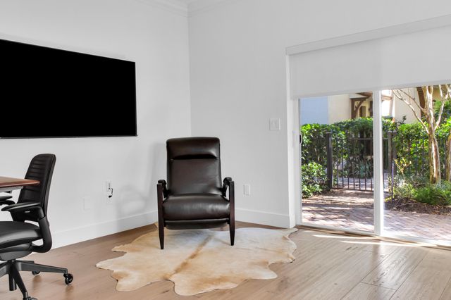 78 NW Hawthorne Place, Boca Raton, FL 33432