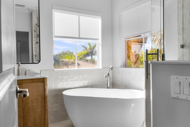 78 NW Hawthorne Place, Boca Raton, FL 33432