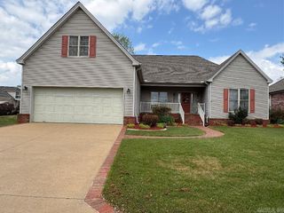 140 Cottage Lake Road, Searcy, AR 72143