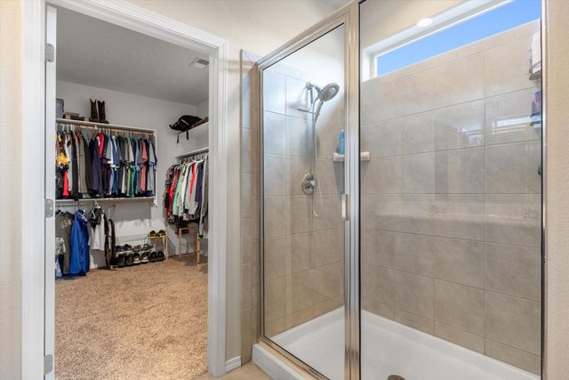 4317 Skyline Loop NE, Rio Rancho, NM 87144