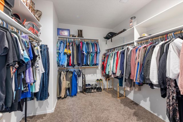 4317 Skyline Loop NE, Rio Rancho, NM 87144