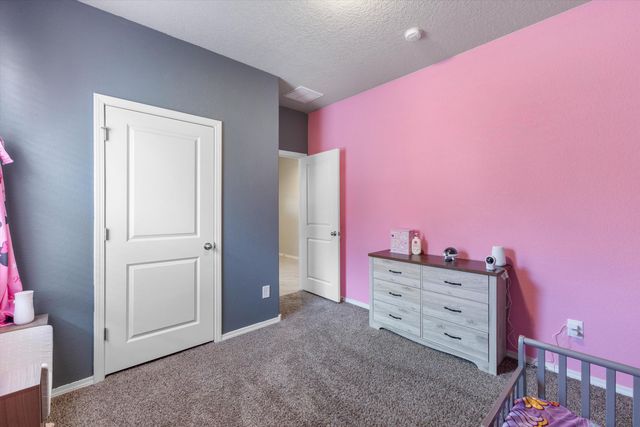 4317 Skyline Loop NE, Rio Rancho, NM 87144