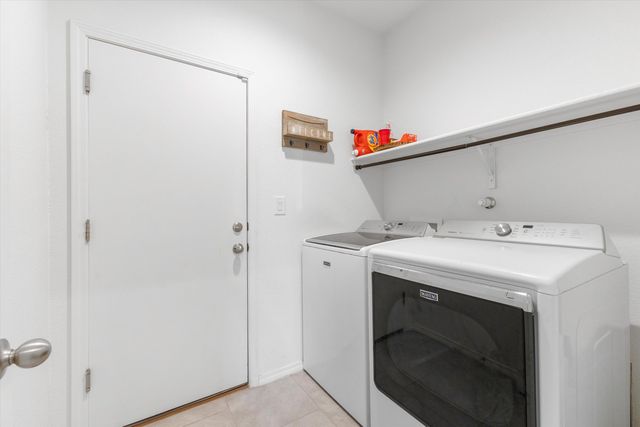 4317 Skyline Loop NE, Rio Rancho, NM 87144