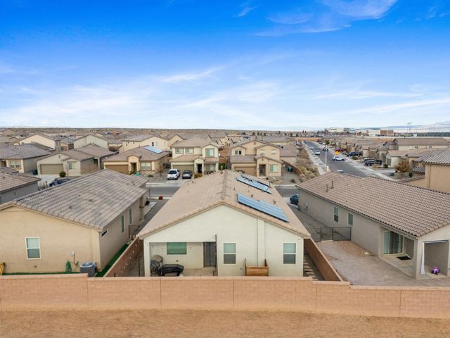 4317 Skyline Loop NE, Rio Rancho, NM 87144