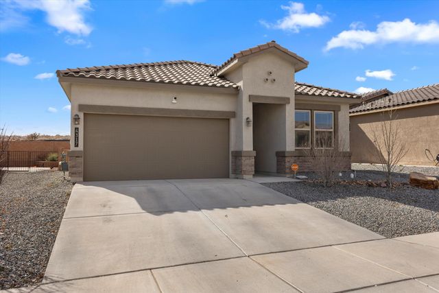 4317 Skyline Loop NE, Rio Rancho, NM 87144