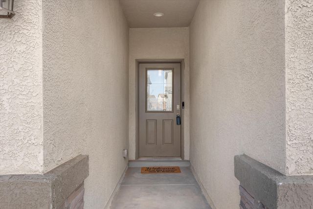 4317 Skyline Loop NE, Rio Rancho, NM 87144