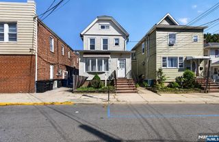 6 Lincoln Place, East Rutherford, NJ 07073
