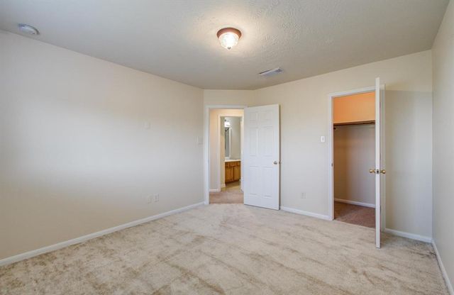 9007 S Ferndale Place Drive, Houston, TX 77064