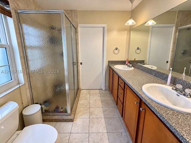 580 NW 66th Ave, Plantation, FL 33317
