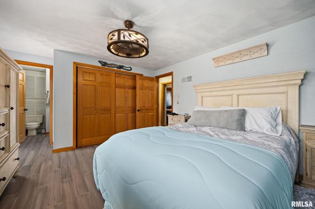 612 W BITTERSWEET Road, Washington, IL 61571