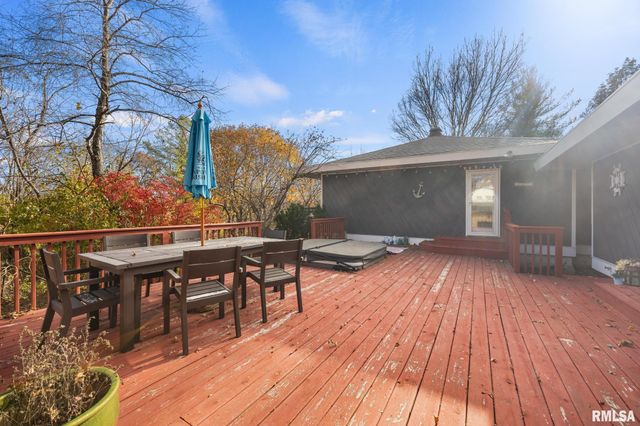 612 W BITTERSWEET Road, Washington, IL 61571