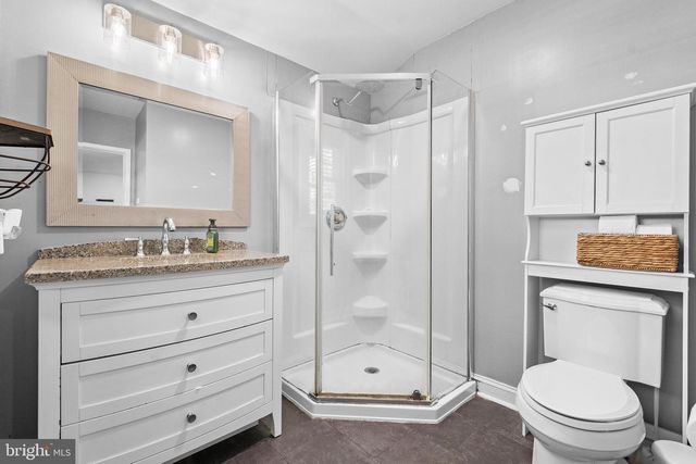 185 RAMBLEWOOD PKWY, Mount Laurel, NJ 08054