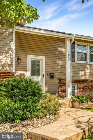 185 RAMBLEWOOD PKWY, Mount Laurel, NJ 08054