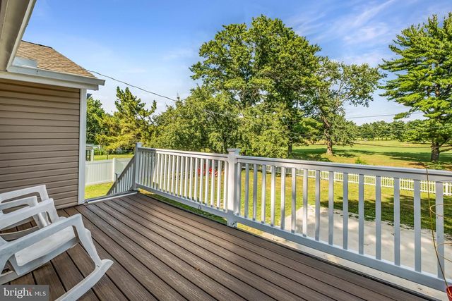 185 RAMBLEWOOD PKWY, Mount Laurel, NJ 08054