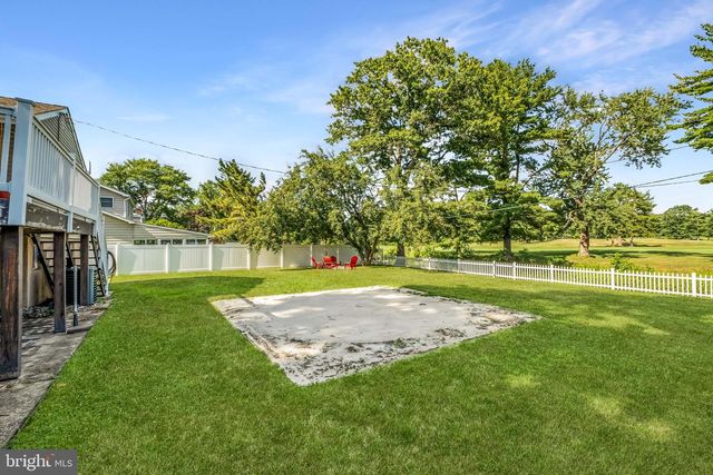 185 RAMBLEWOOD PKWY, Mount Laurel, NJ 08054
