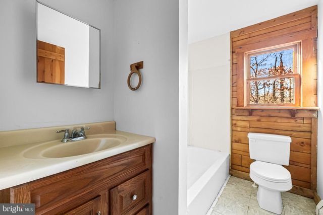 2449 E RUHL RD, Freeland, MD 21053