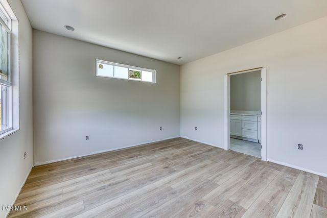 2066 Brickyard Park Drive, Kingsport, TN 37660