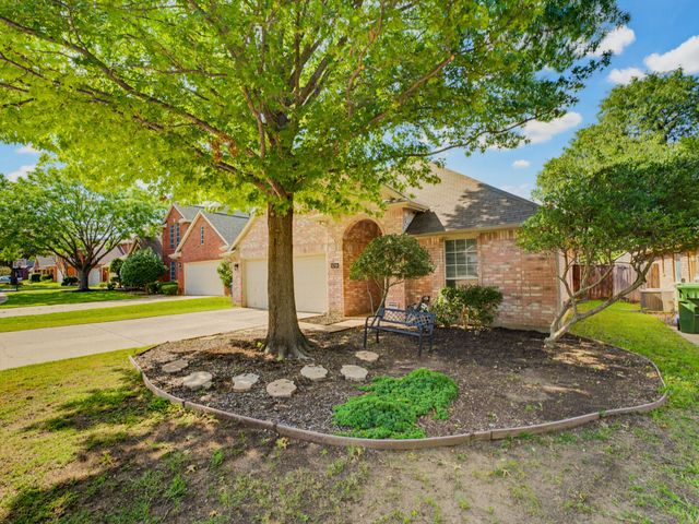 1016 Sweet Grass Trail, Flower Mound, TX 75028
