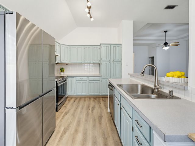 1016 Sweet Grass Trail, Flower Mound, TX 75028