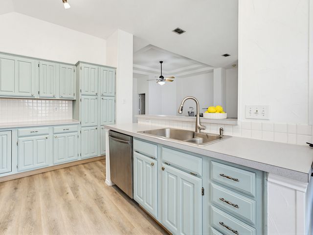 1016 Sweet Grass Trail, Flower Mound, TX 75028