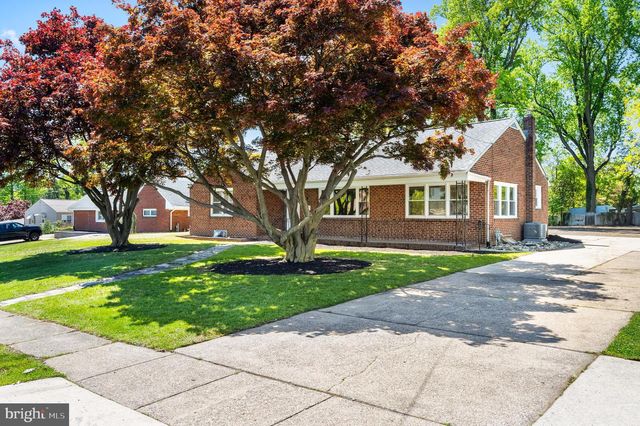 21 S OAKLAND AVE, Runnemede, NJ 08078