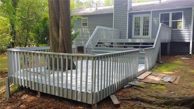 1118 Blazing Ridge, Lawrenceville, GA 30046