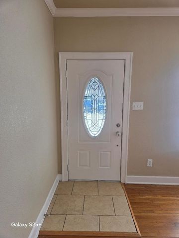 2849 W 12th Street, Dallas, TX 75211