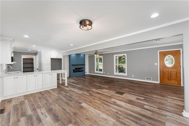 511 Bart Manous Road, Canton, GA 30115